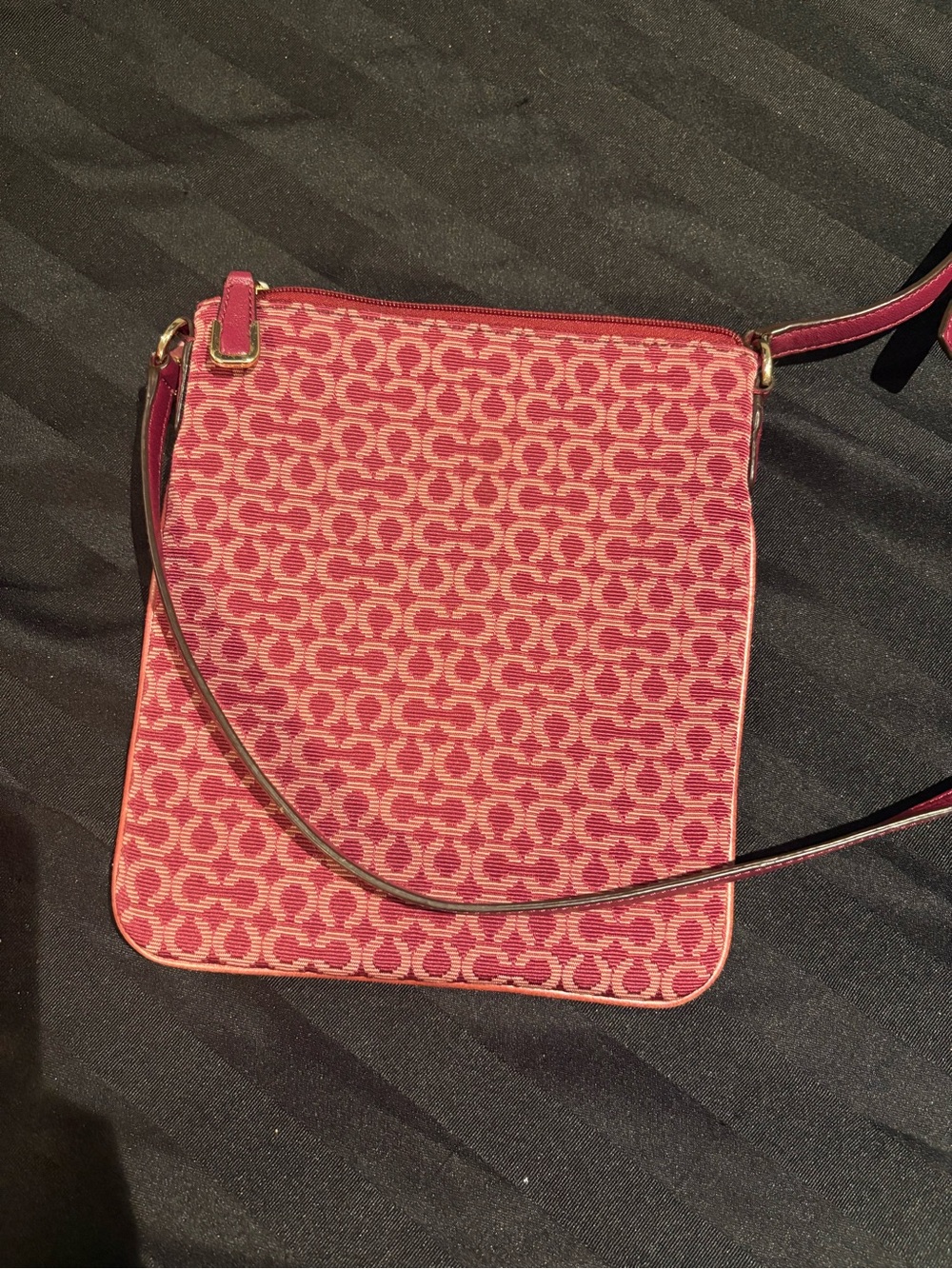 Coach Signature Crossbody Bag in Raspberry - Picture 5 of 5